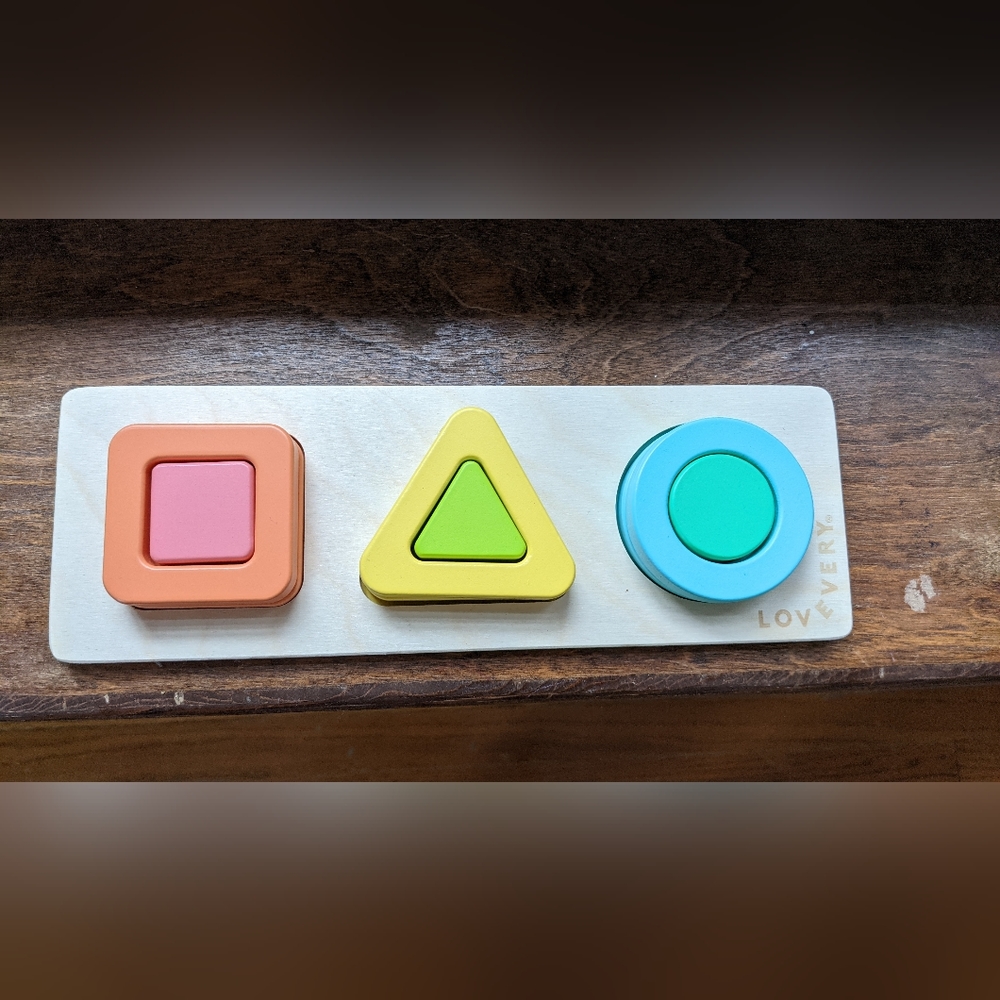 Lovevery Geo puzzle